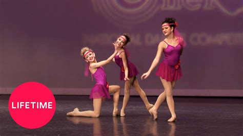 Dance Moms: Trio Dance .